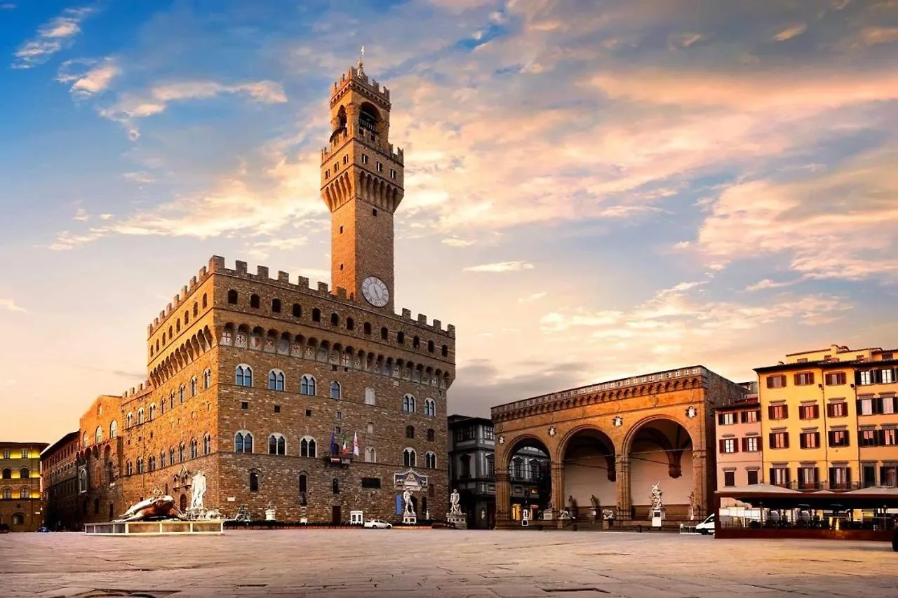 Apartment Romantico Attichino Con Terrazzo Vista Duomo !! Florence Italy