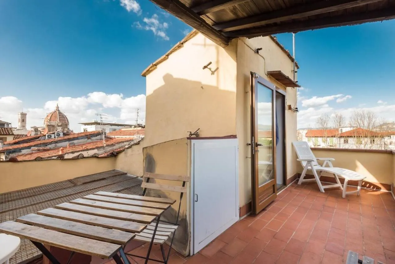 Apartment Romantico Attichino Con Terrazzo Vista Duomo !! Florence